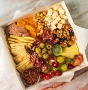 CUSTOM VALENTINES BOX